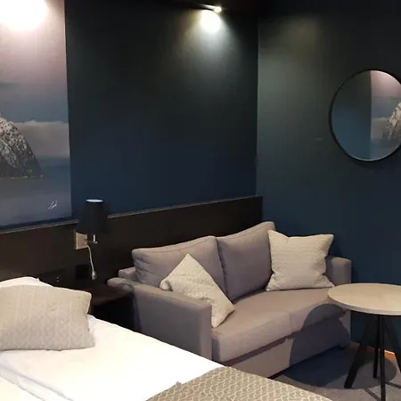 Maritim מלון Skjervoy