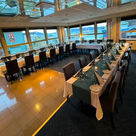 Maritim 호텔 Skjervoy